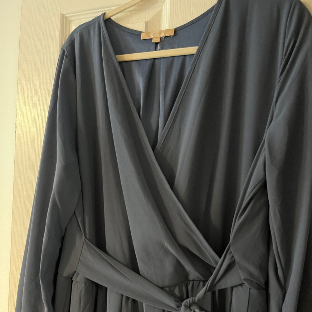 Maxi Dress Perfect for Bridesmaid or Maternity Shoot!